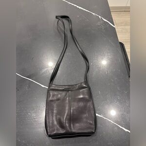 Jones New York Elegant Black Leather Shoulder Bag
